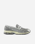 U1906LAE Loafer Silver / Shadow Grey