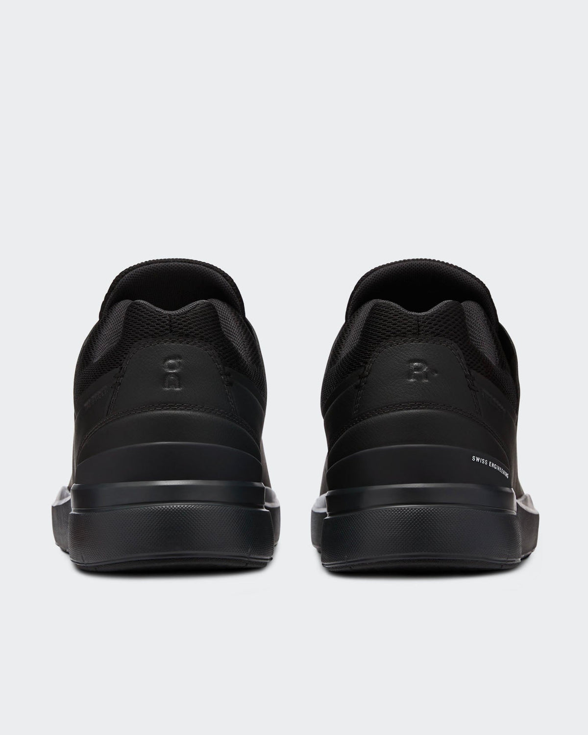 On Running The Roger Advantage All Black