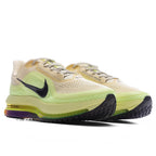Pegasus Premium - Alabaster/Black/Barely Volt