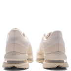 Pegasus Premium - Natural/Mushroom/Natural/Black