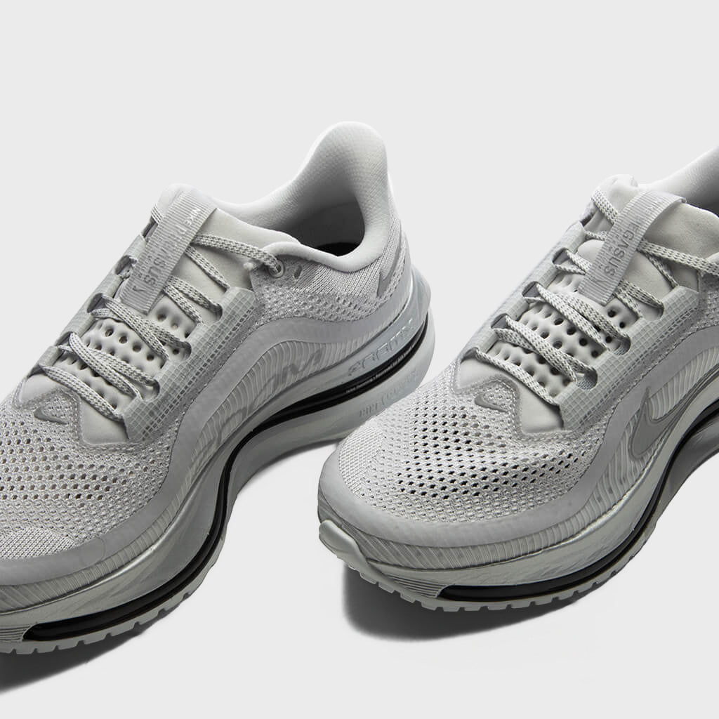Pegasus Premium - Photon Dust/Metallic Silver/Black