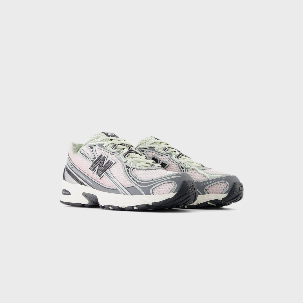 New Balance 740 - Pink Granite