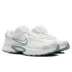 Women's V5 RNR - Summit White/White/Vast Grey/Cannon