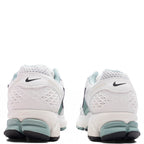 Women's Zoom Vomero 5 - Summit White/Metallic Silver/Wolf Grey