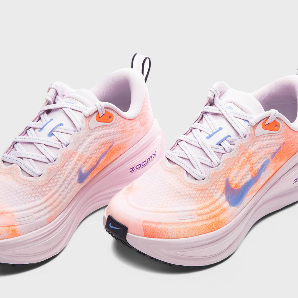Women's Vomero Plus - Bleached Lilac/Royal Pulse/Hyper Crimson