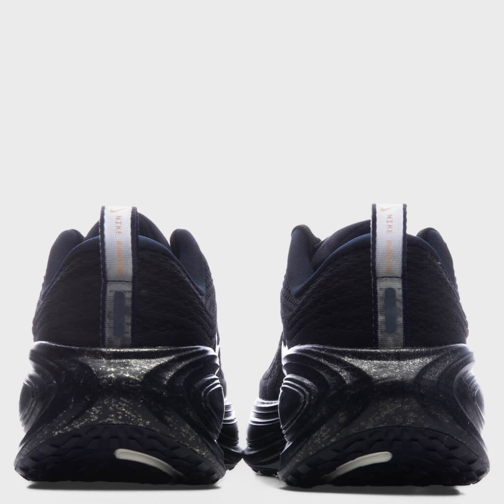 Women's Vomero Plus 'Keely Hodgkinson' - Pitch Blue/Black/Blur/Blackened Blue