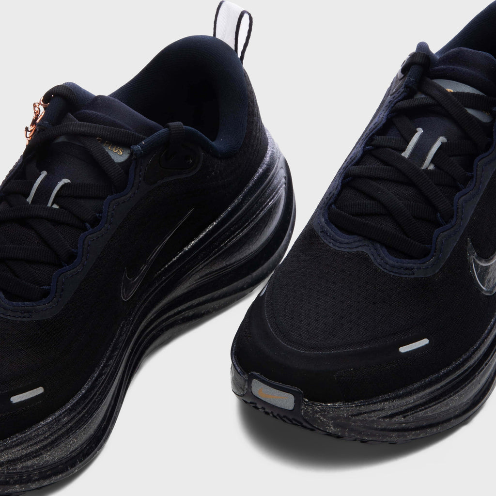Women's Vomero Plus 'Keely Hodgkinson' - Pitch Blue/Black/Blur/Blackened Blue