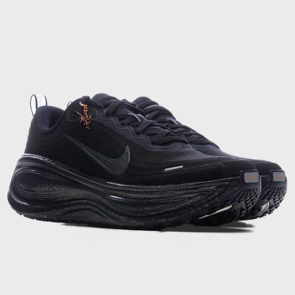 Women's Vomero Plus 'Keely Hodgkinson' - Pitch Blue/Black/Blur/Blackened Blue