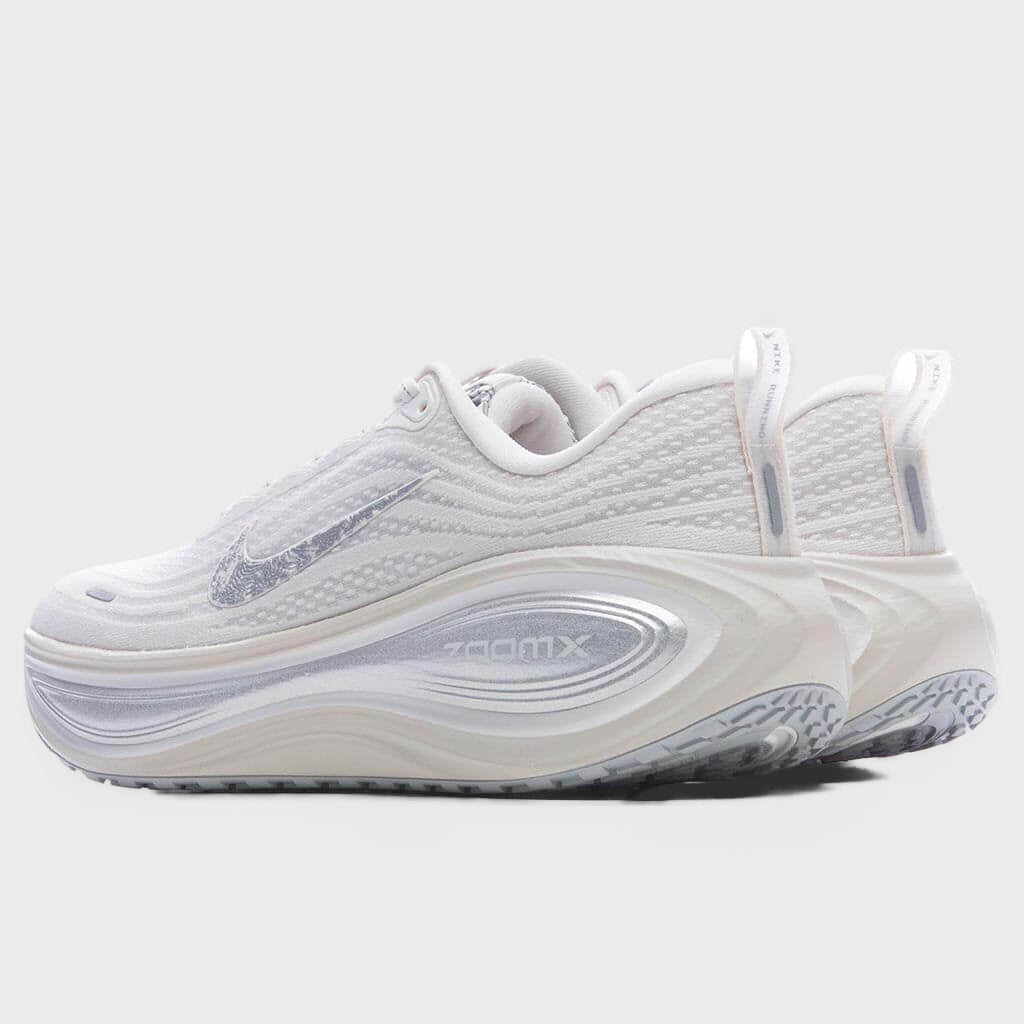 Women's Vomero Plus SE - Phantom/Grey Fog/Light Smoke Grey/Summit White