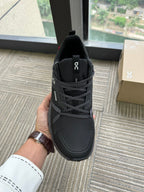 On Cloud 5 AP-4 Black Running-Style Sneakers