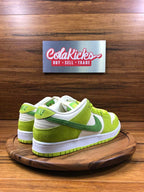 Nike SB Dunk Low Green Apple