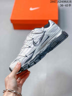 Nike Initiator Running Sneakers White Gray FQ6873