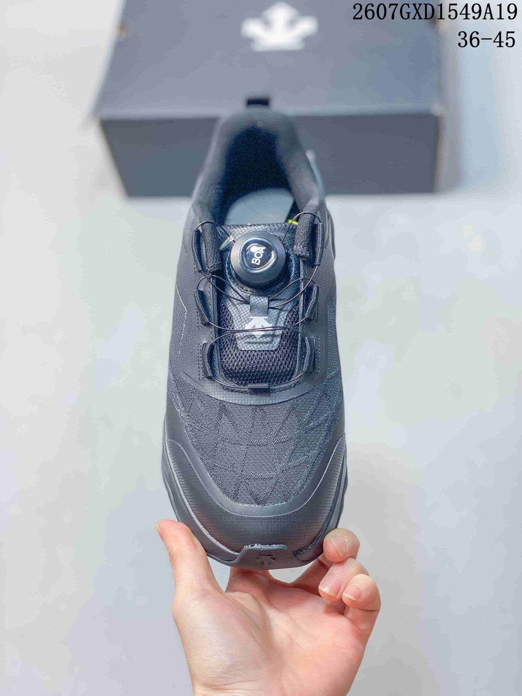 DESCENTE Circuit 2.0 Wire Black Training Sneakers