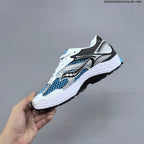 Saucony ProGrid Omni 9 Retro Running Sneakers