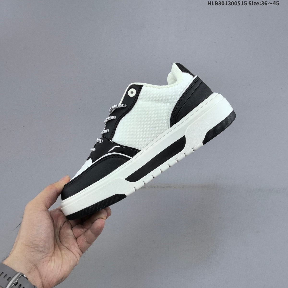 MLB Chunky Liner Low-Top Sneakers, Black and White