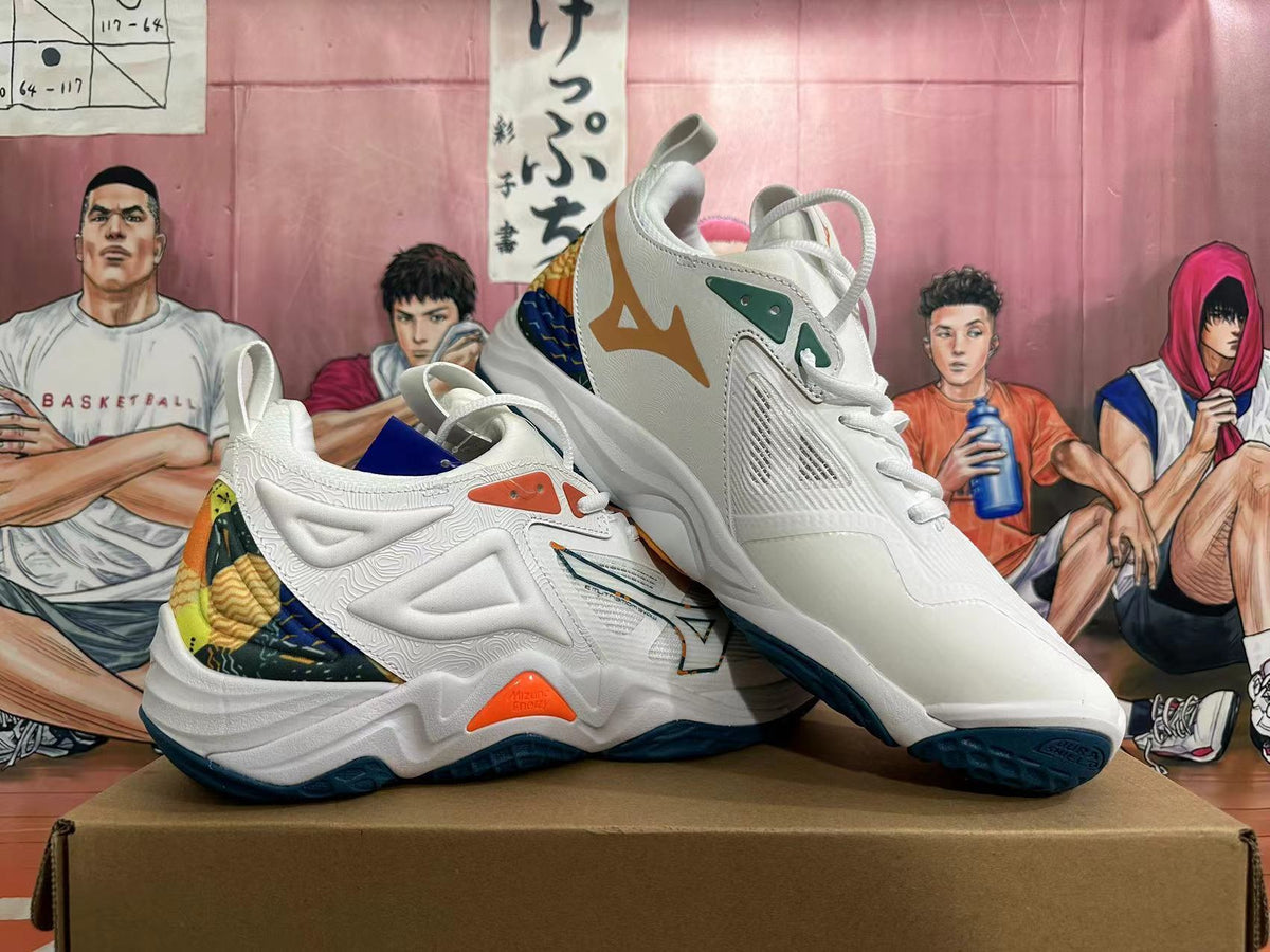 Mizuno Wave Momentum 3 Volleyball Shoes, White Multicolor