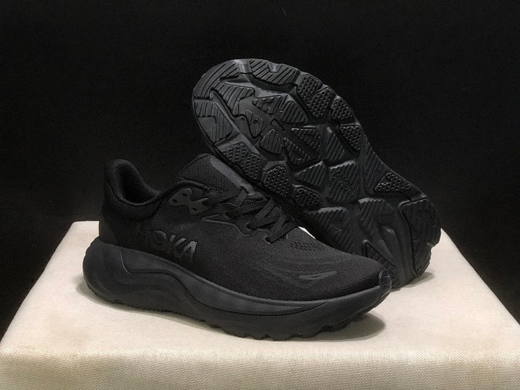 HOKA Arahi 8 Black Running Shoes