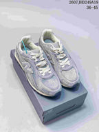 New Balance 204L Gray Low-Top Sneakers 711390EE