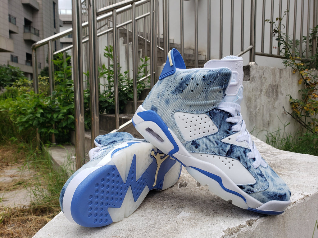 Jordan 6 High-Top Sneakers in Blue Washed Denim