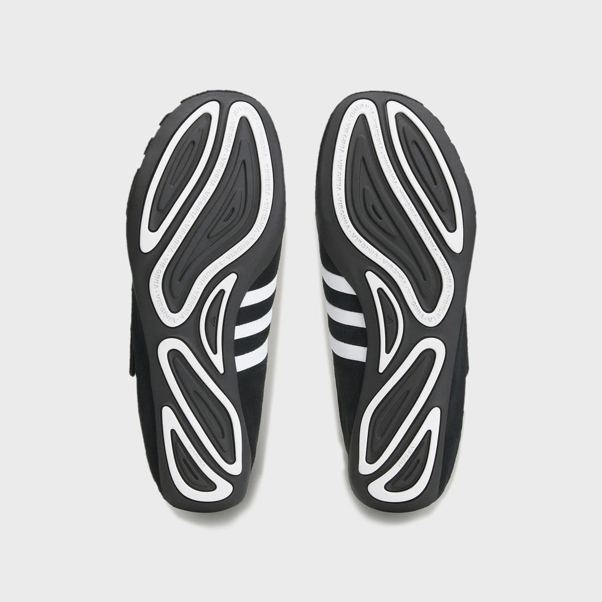 adidas x Pharrell Williams Vario Flat Earther - Black / White
