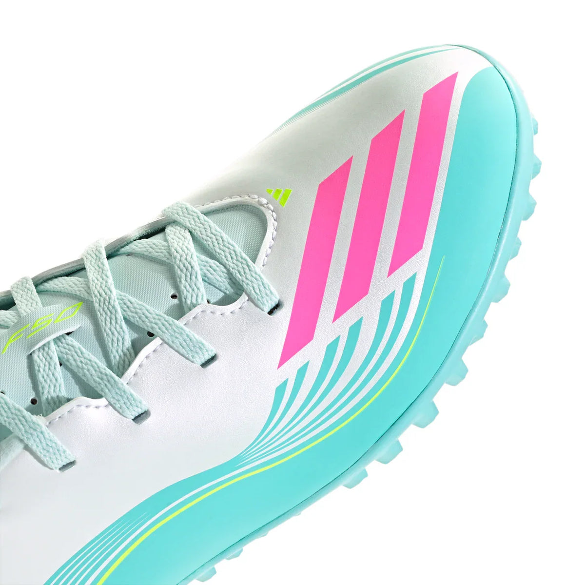 Mens´s Adidas F50 Messi Club TF Soccer Shoes