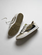 Jordan 1 Low Golf Travis Scott FZ3124-200 Olive