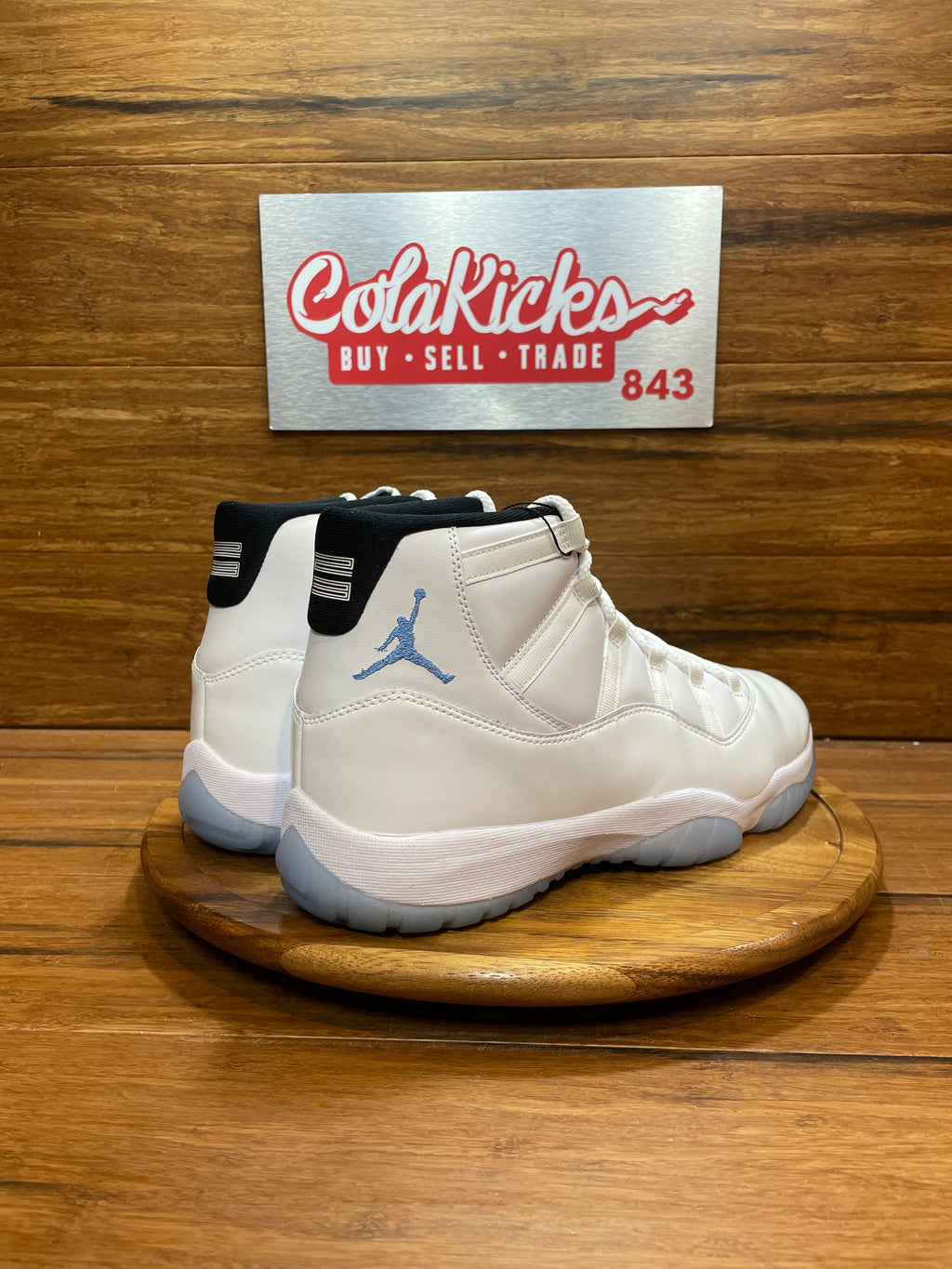 Jordan 11 Retro Legend Blue (2024)