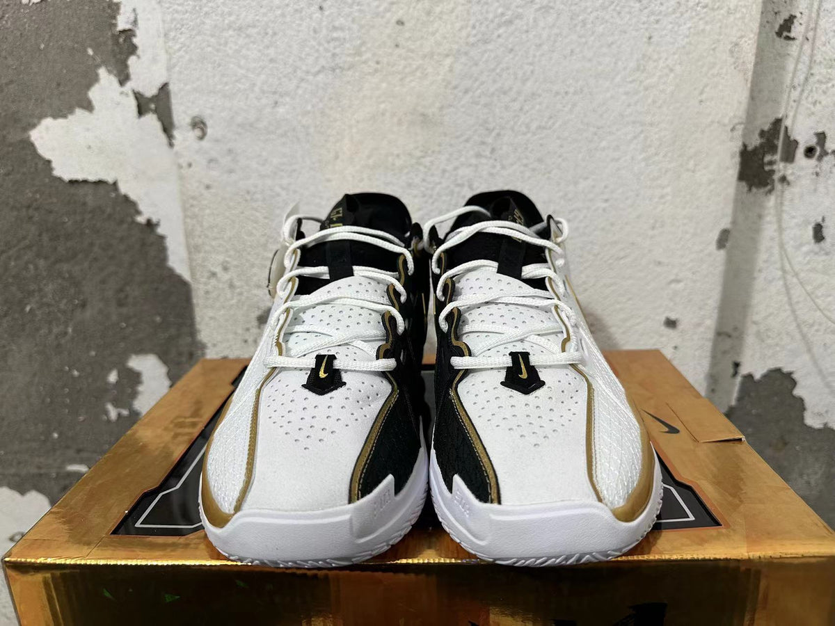 Nike GT Cut 3 Basketball Shoes White Black Gold