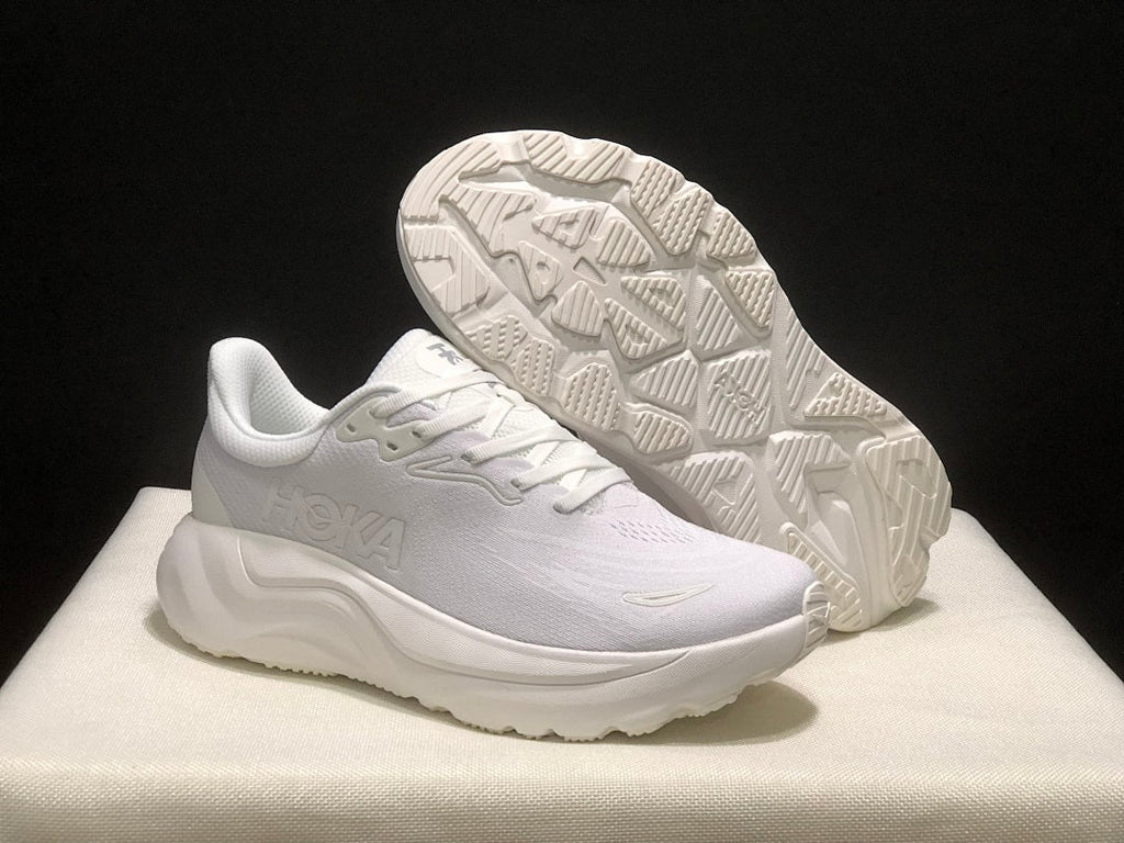 HOKA Arahi 8 White Running Sneakers