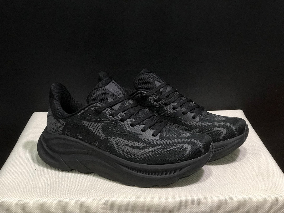 HOKA Clifton 10 Black Running Sneakers