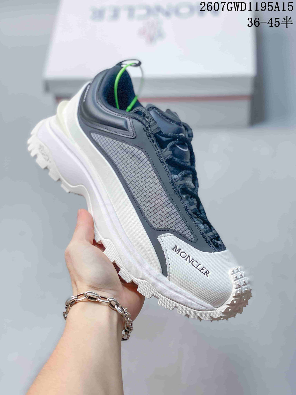 Moncler Trailgrip Lite2 Sneakers White Black 2607GWD1195A15