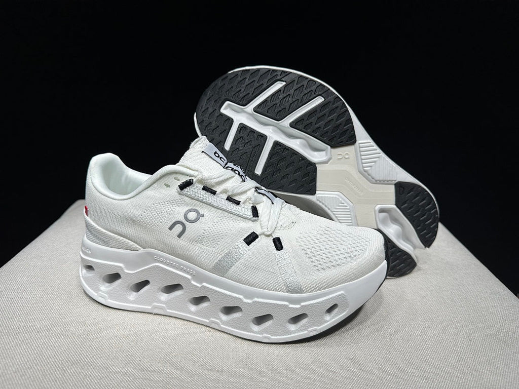 On Cloudeclipse White Running Sneakers