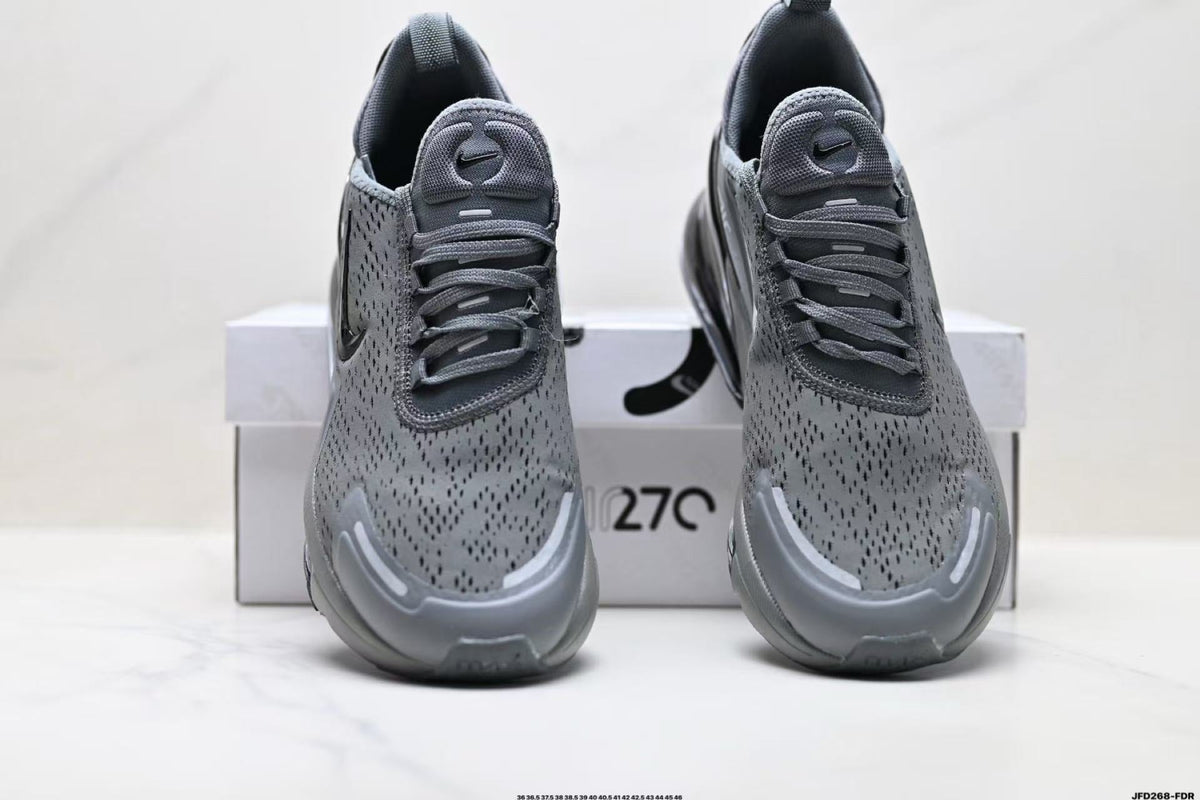 Nike Air Max 270 Sneakers in Grey and Black IO9883-006