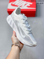 Nike Ava X Rover Low-Top Running Shoes White 711295UOI
