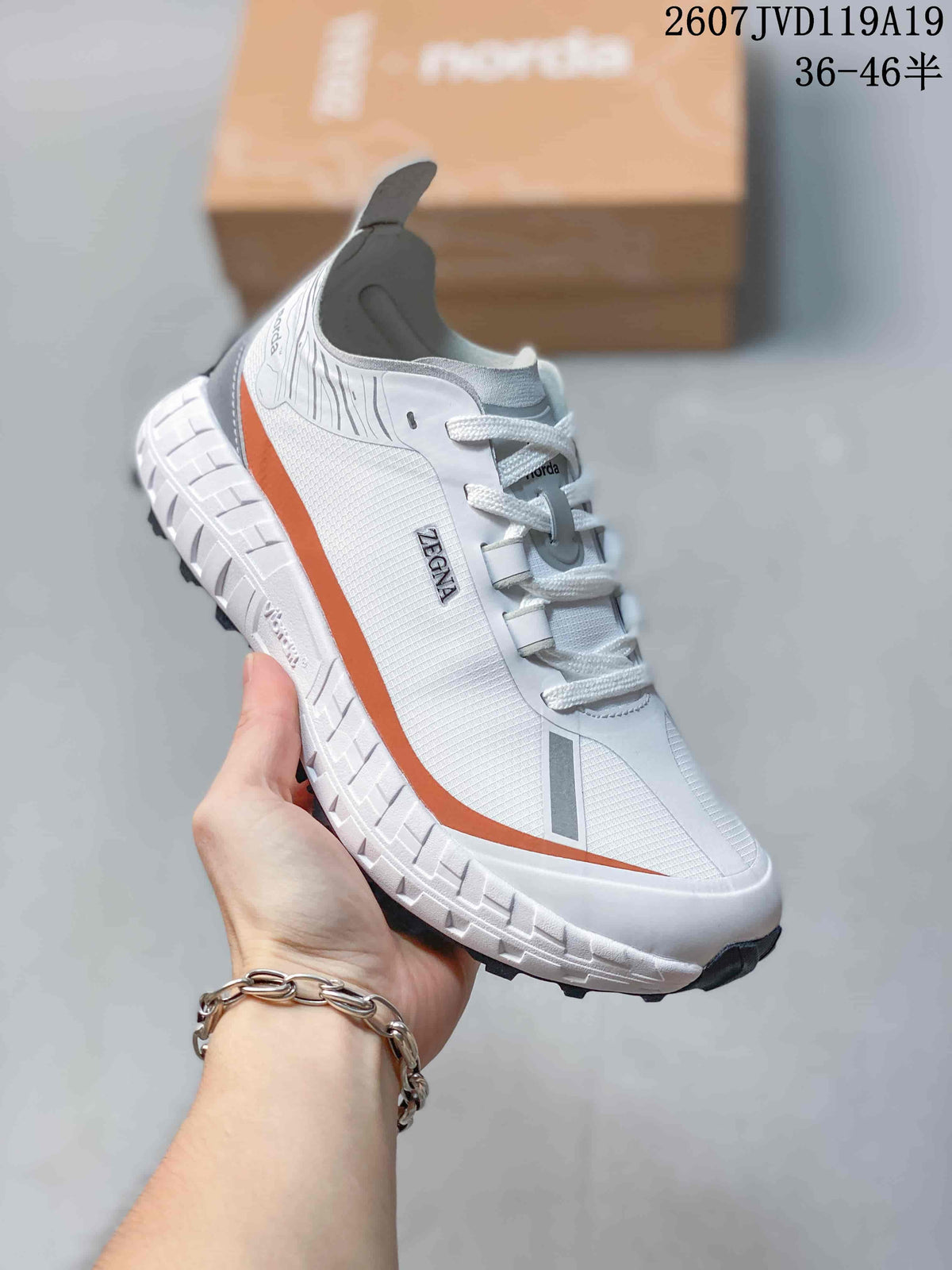 NORDA 711790UOI Outdoor Hiking Sneakers White Orange