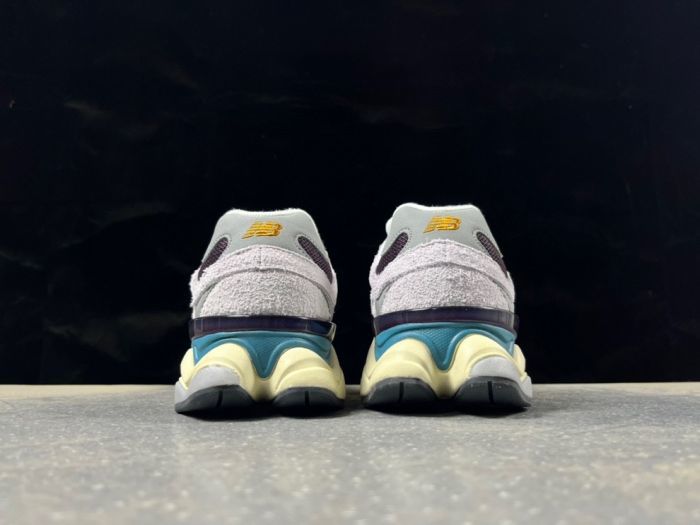 New Balance U9060SRA Sneakers in Grey and Yellow