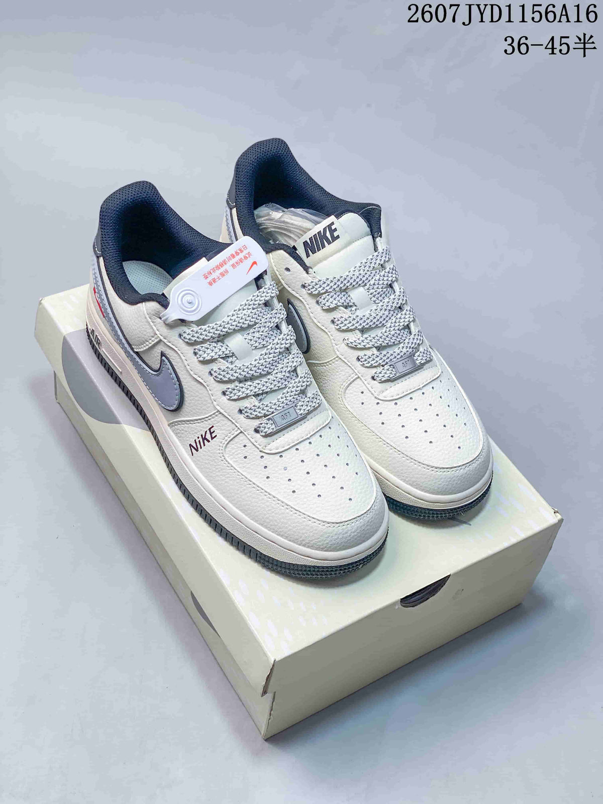 Nike Air Force 1 '07 Low Sneakers