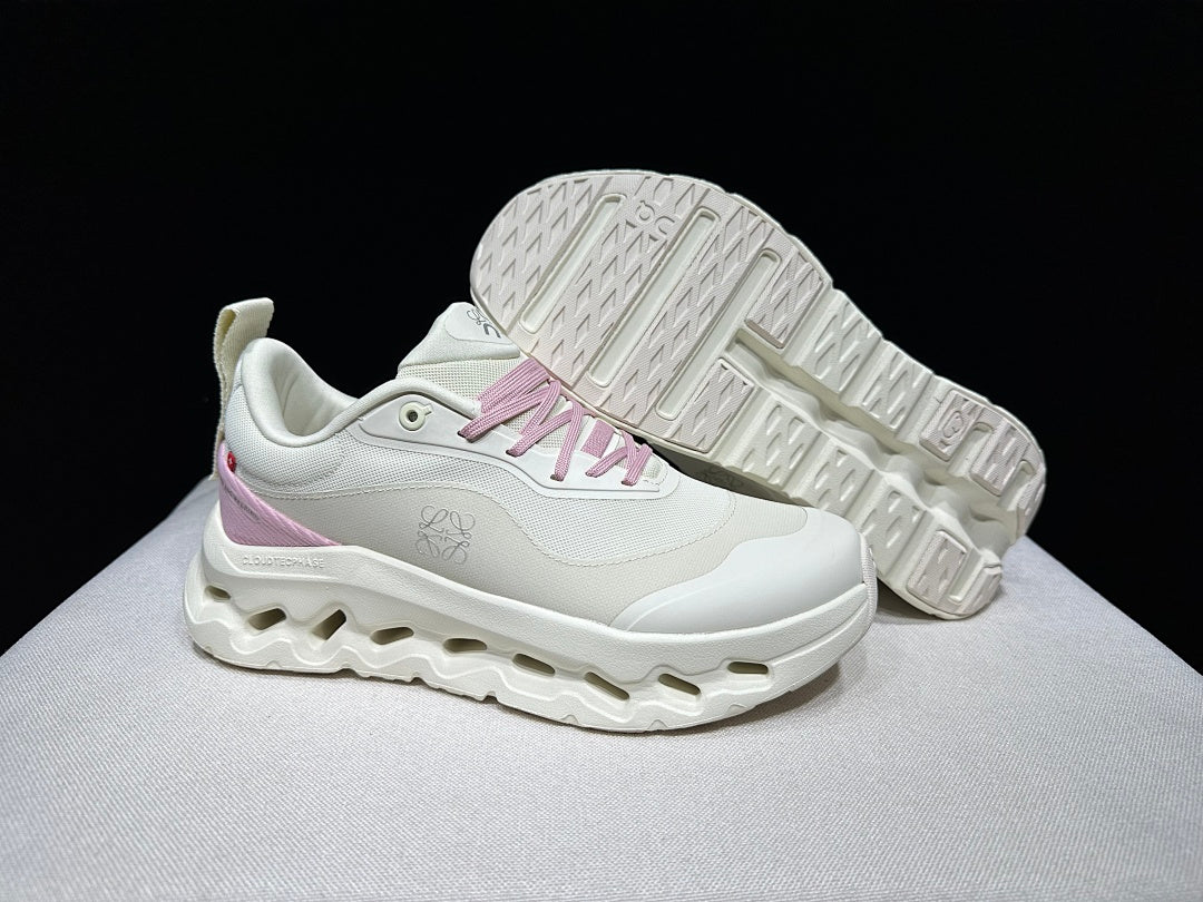 On Cloudtilt 2.0 Sneakers in Cream and Pink
