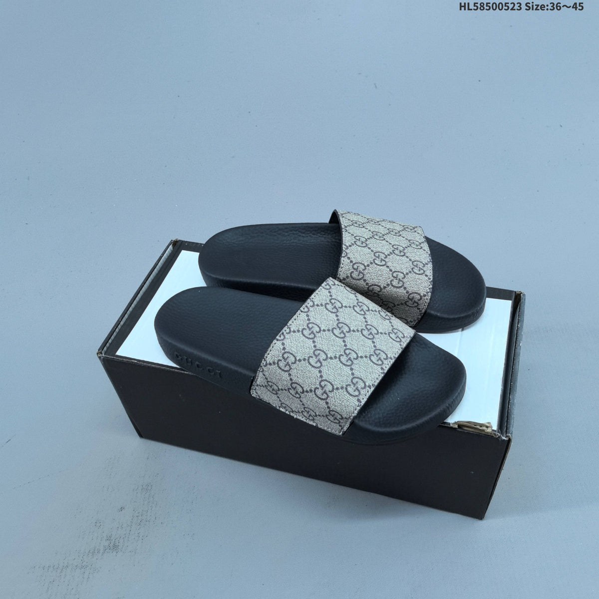Gucci HL58500523 Monogram Slide Sandals
