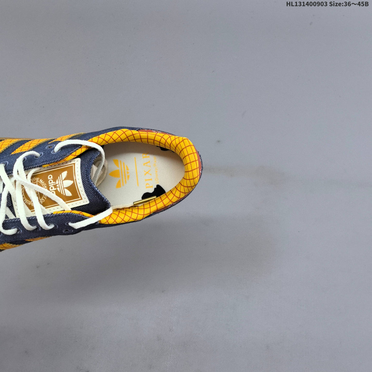 Adidas Originals Samba Sneakers Blue and Gold LA3985
