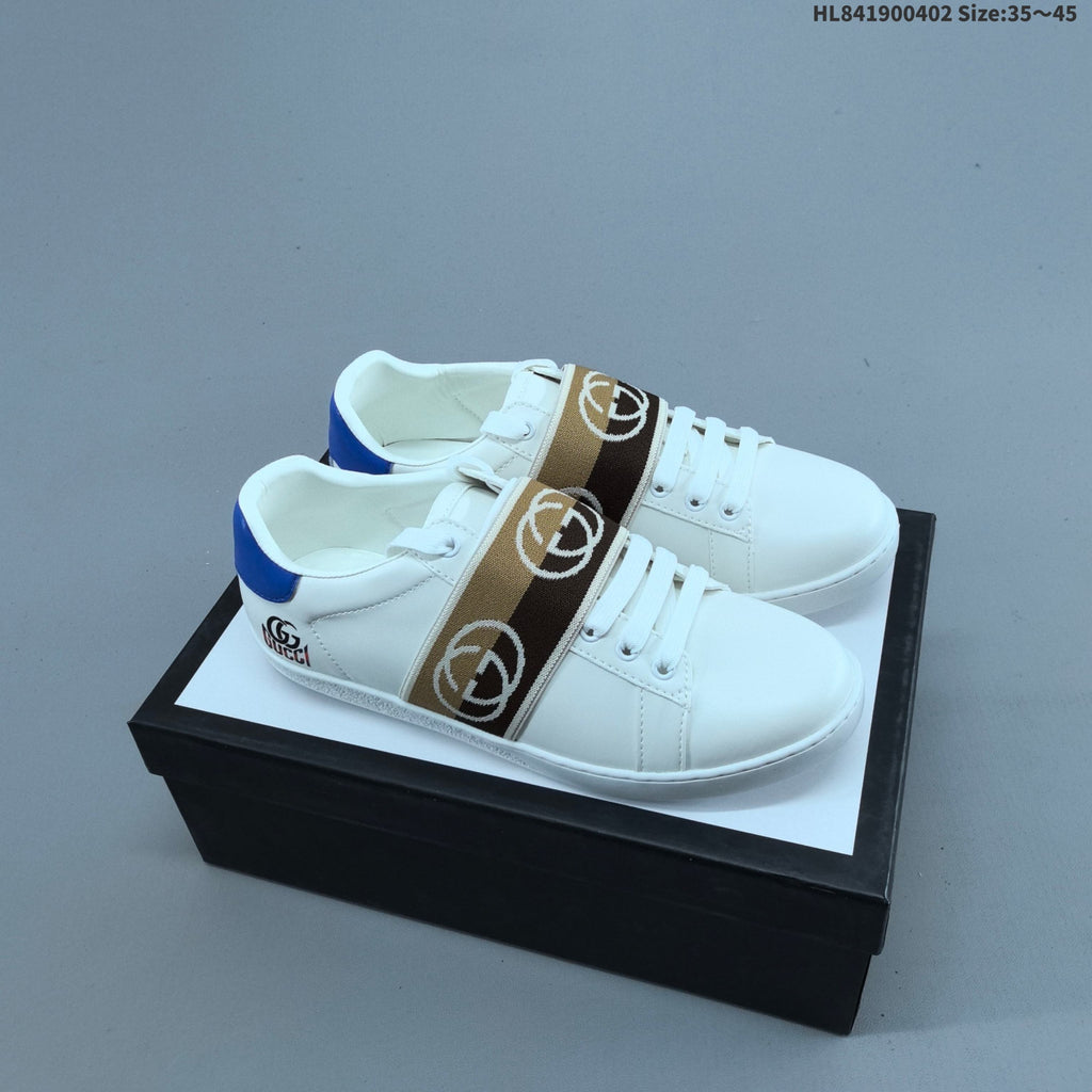 Gucci White Low-Top Sneakers with Logo Webbing