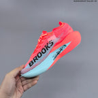 Brooks Hyperion Elite 5 Running Shoes in Coral and Blue