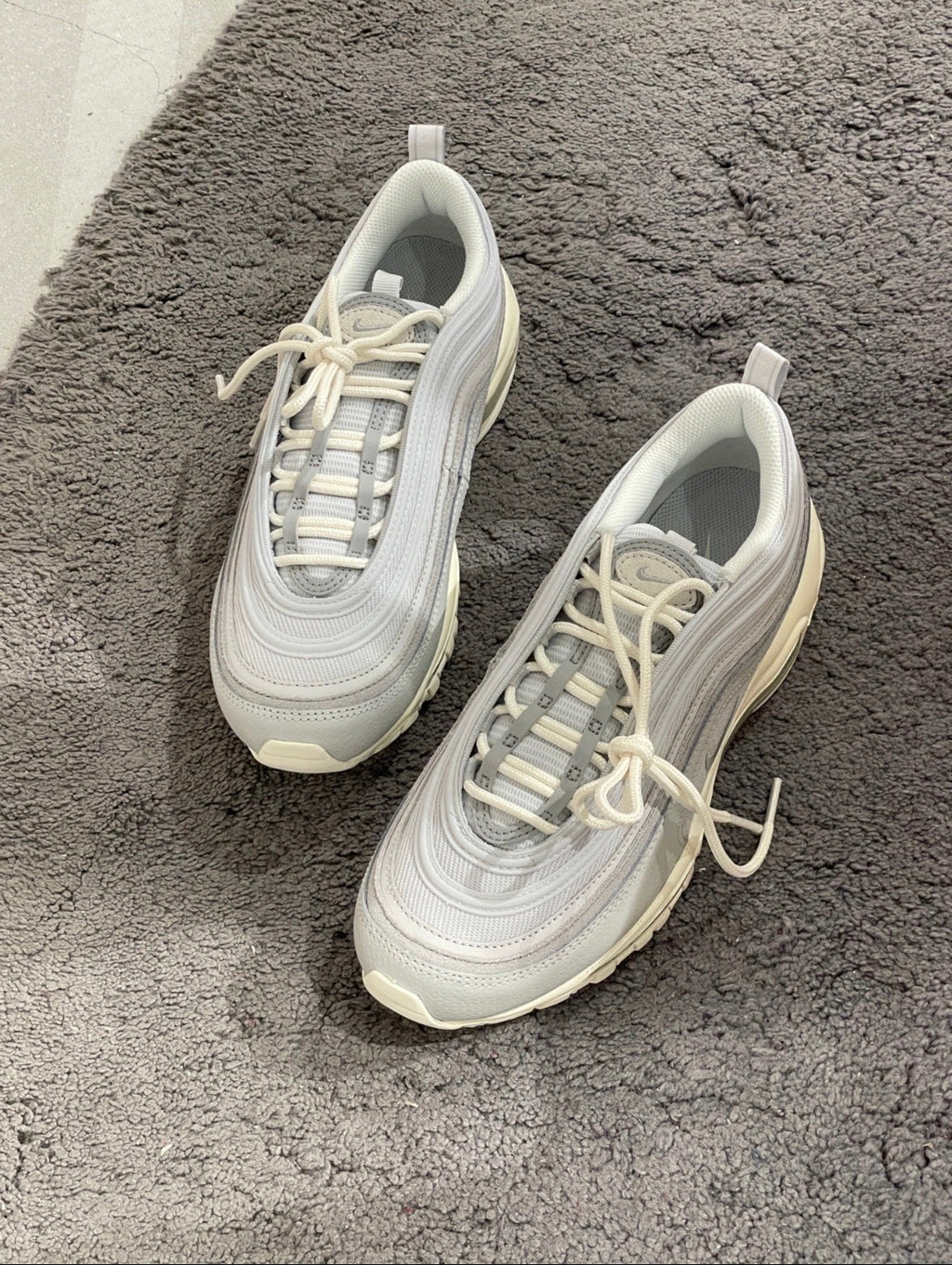 Nike Air Max 97 Sneakers in Grey DZ2629-001