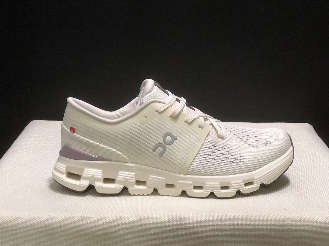 On Cloud X 4 Ivory Running Sneakers