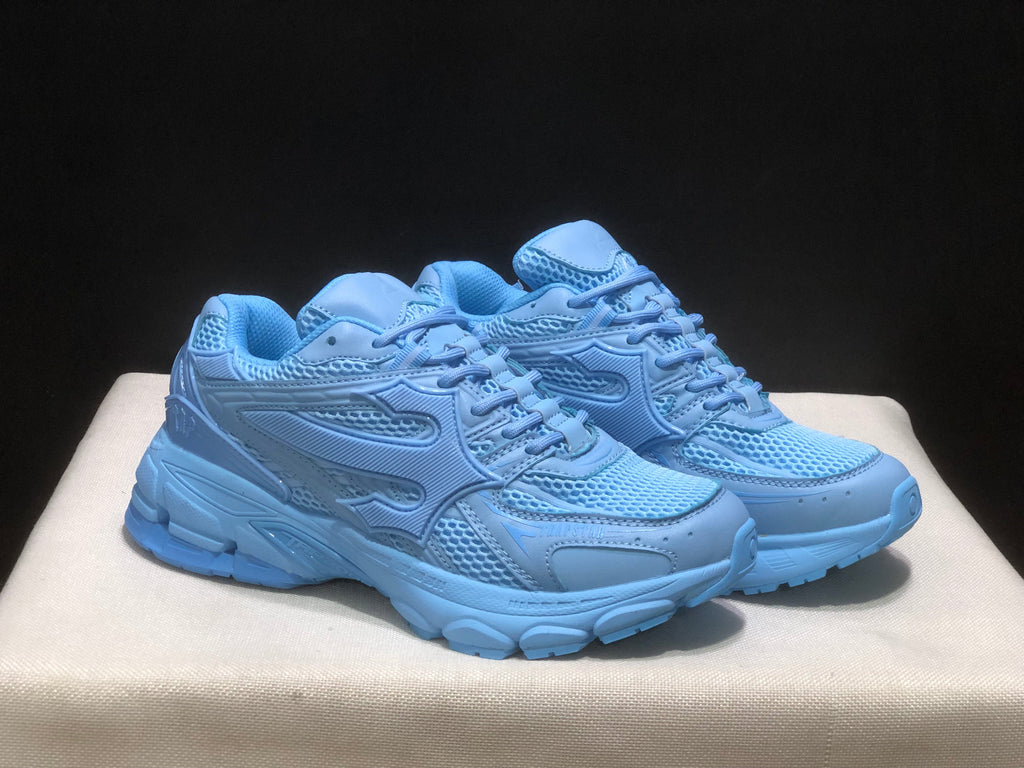 TAP Retro Chunky Sneakers in Blue