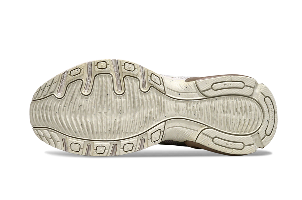Nike Air Max Sneaker in Brown and Cream