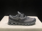On Cloud X Z5 Sneakers in Gray