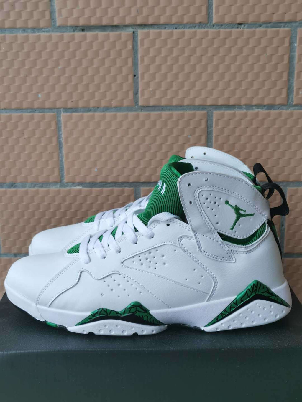 Jordan 7 Retro Sneakers in Wheat, White and Green