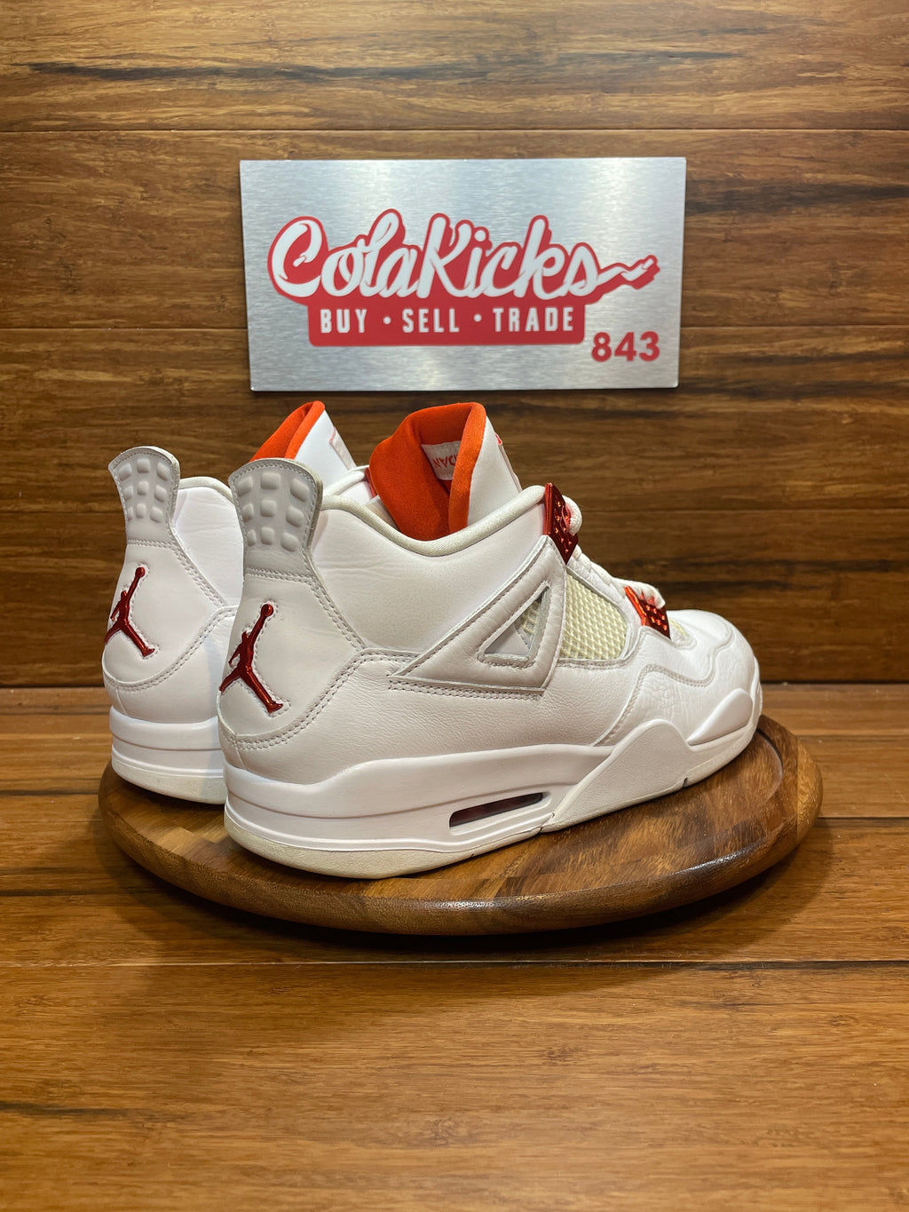 Jordan 4 Retro Metallic Orange