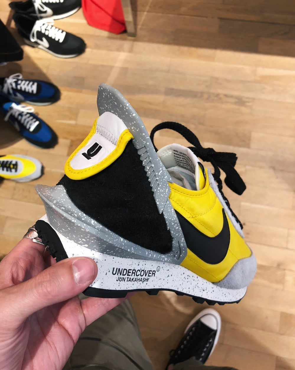 Nike x Undercover Daybreak Sneakers Yellow BV4594-700
